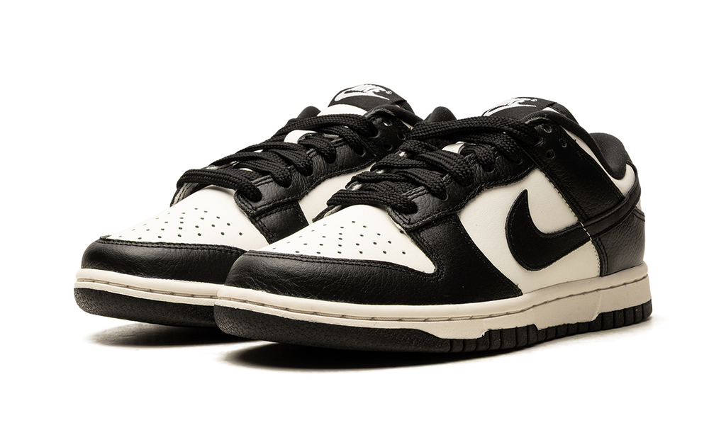 Dunk Low SE WMNS"Cherry Charms - Panda" HQ7487 100