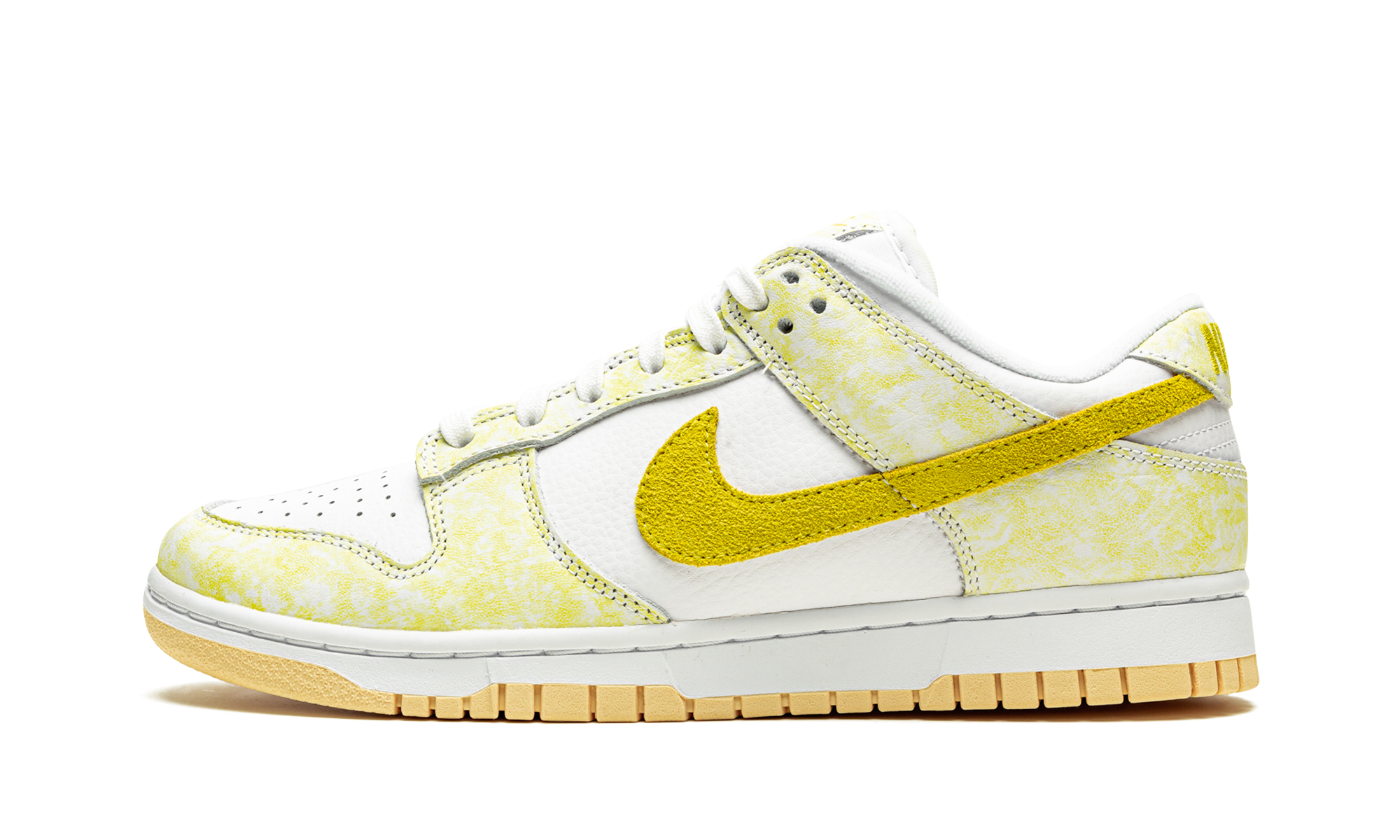 DUNK LOW WMNS"Yellow Strike" DM9467 700