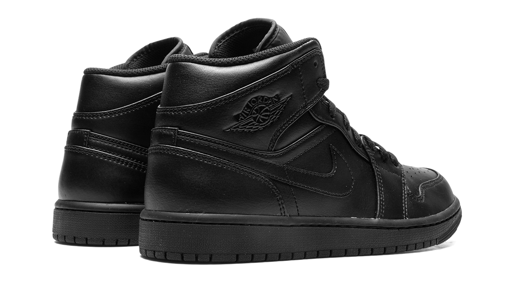 1 Mid "Triple Black" 554724 093