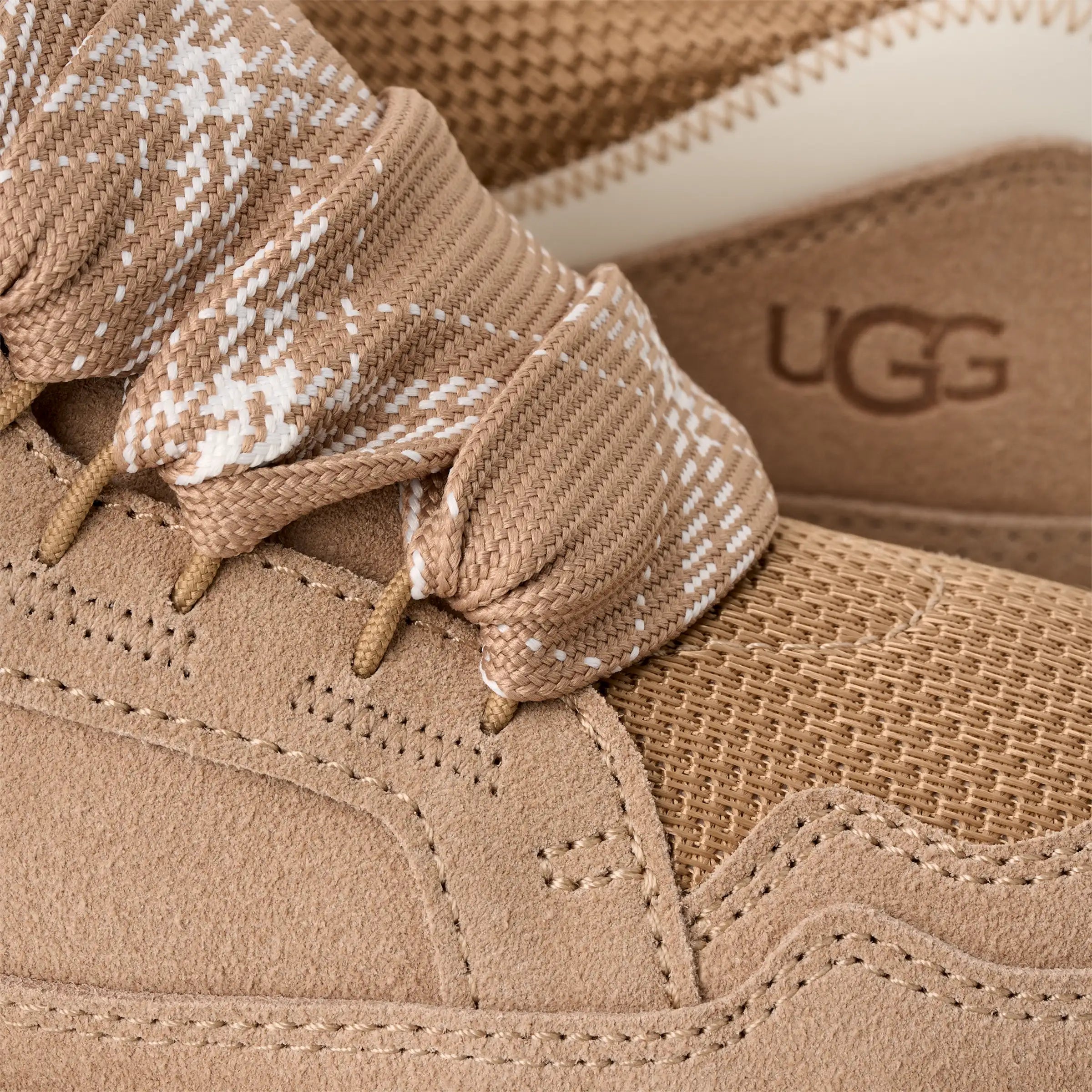 Women's Lowmel Sneaker