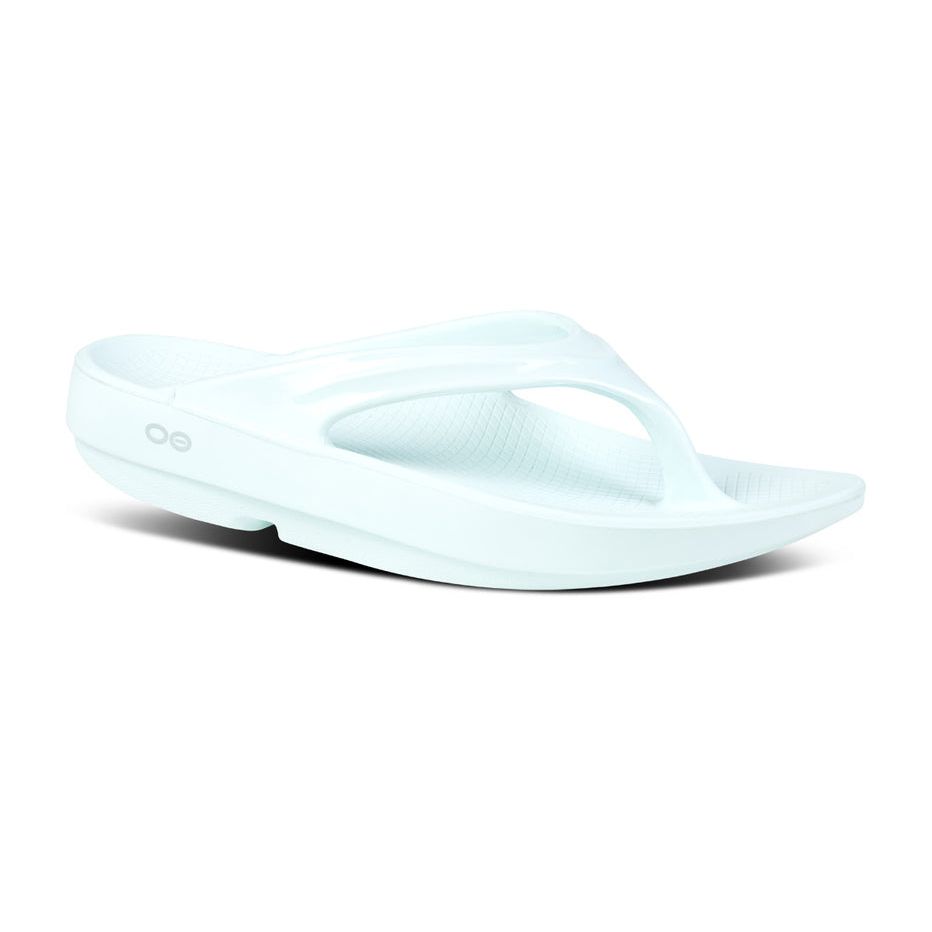 Women's OOlala Thong Sandal in Ice