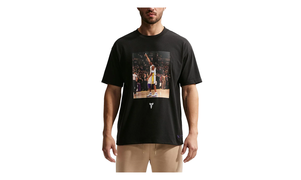 Kobe Bryant 81 Points M90 SP26 Tee "Black" IO1150 010