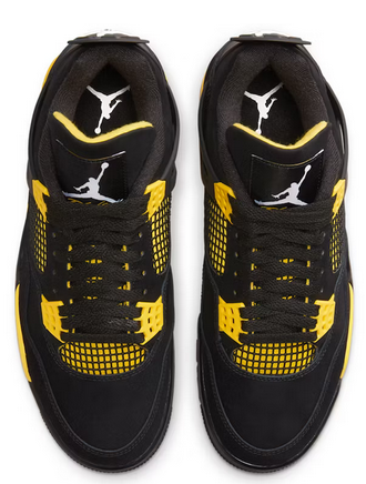 4 Retro Thunder (2023)