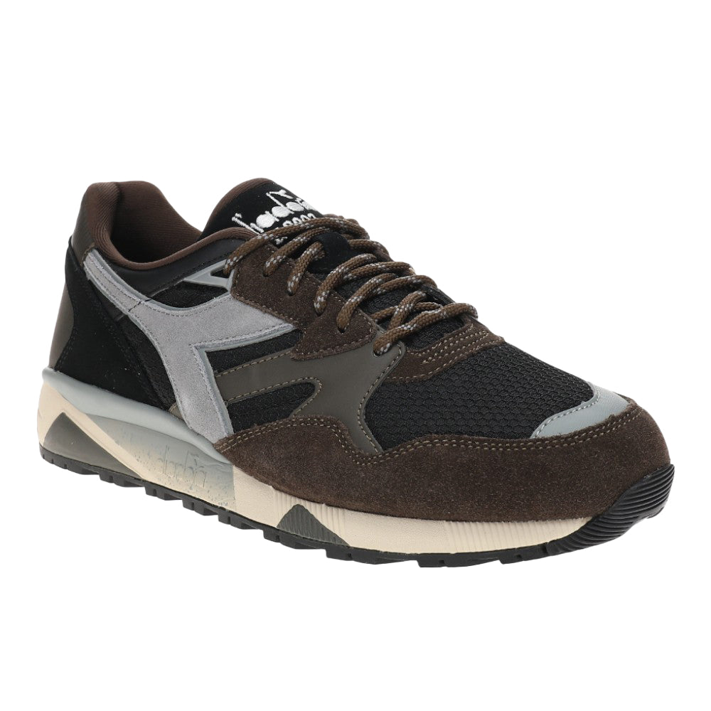 N9002 Polar Lace Up Sneakers