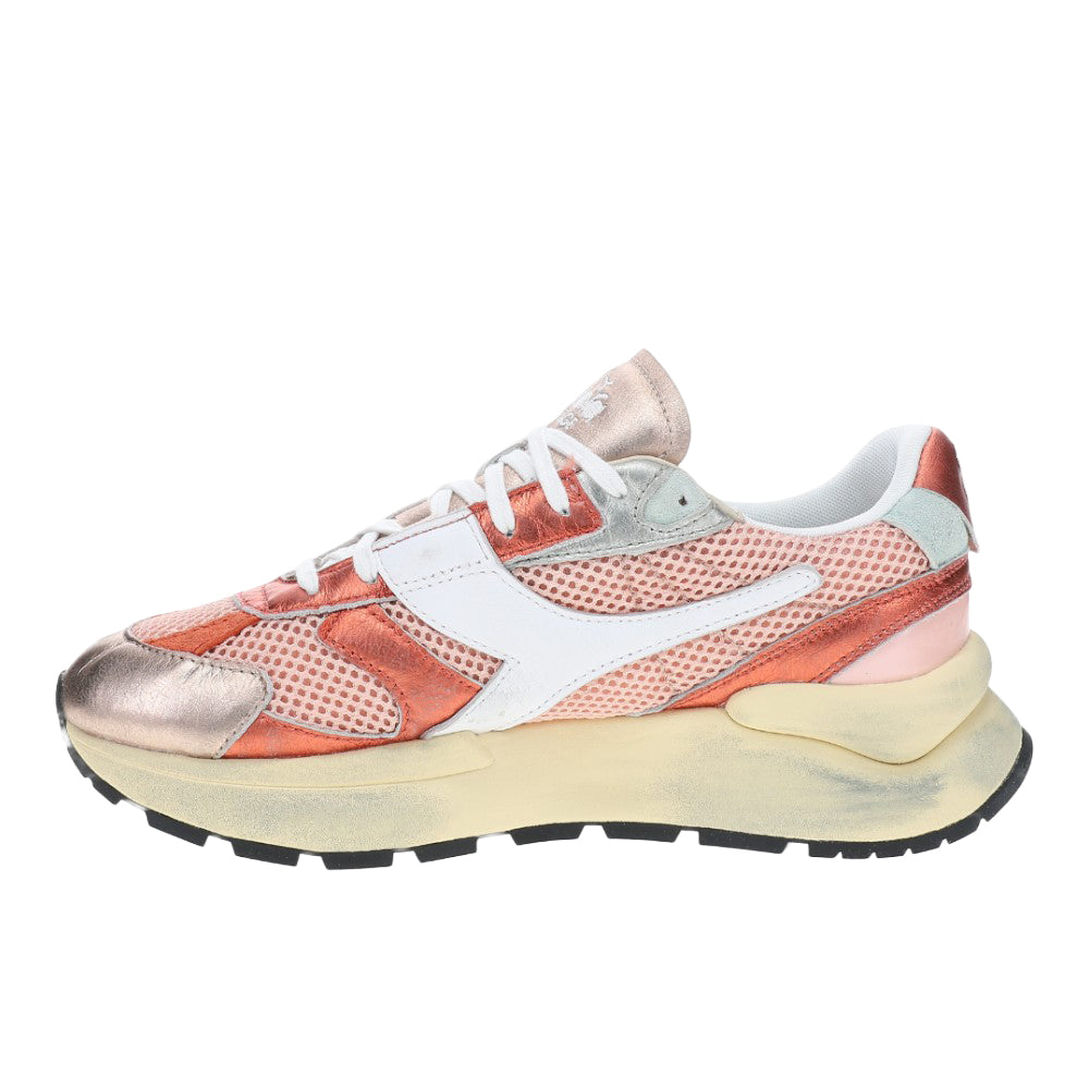 Mercury Elite Lam Used Metallic Lace Up Sneakers