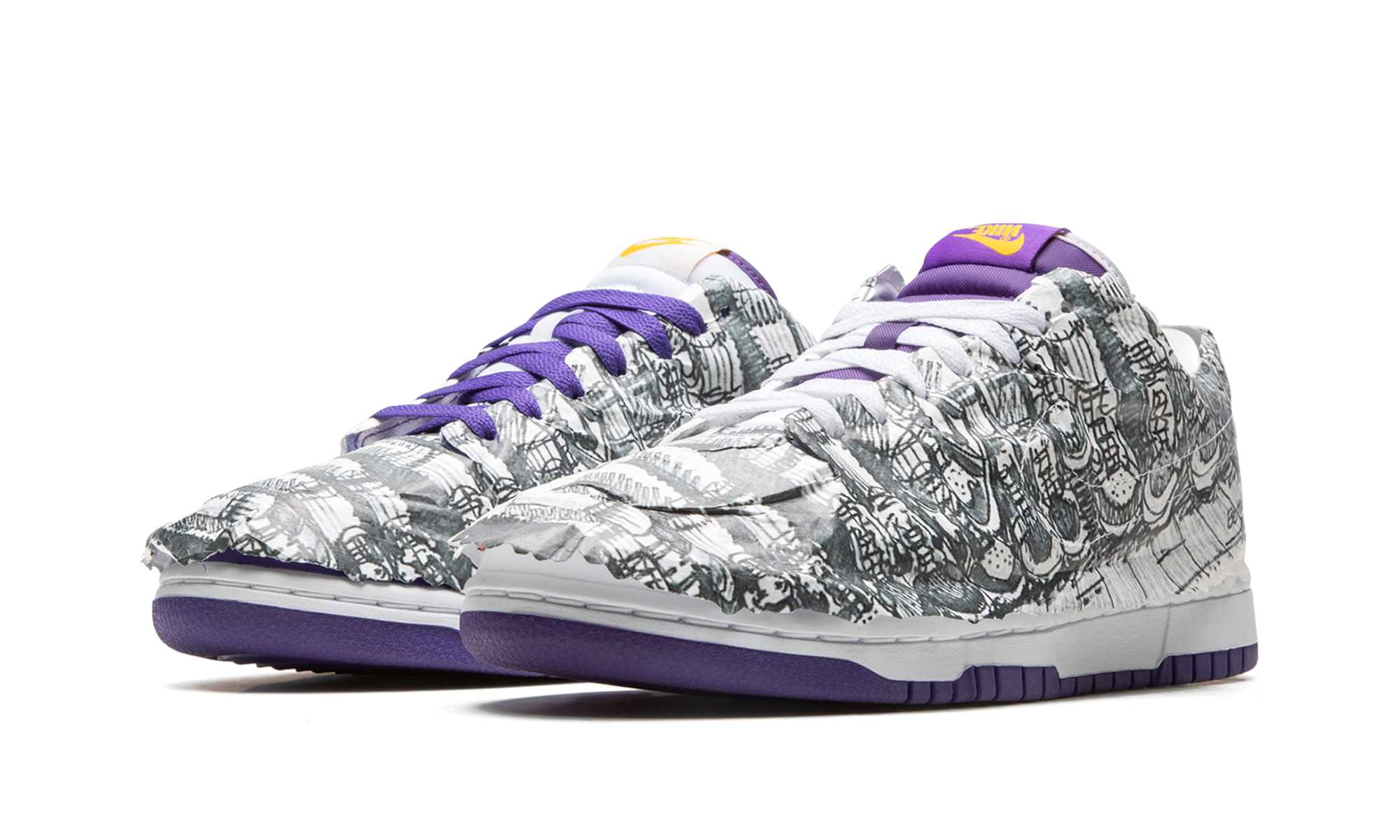 DUNK LOW WMNS"flip the school"