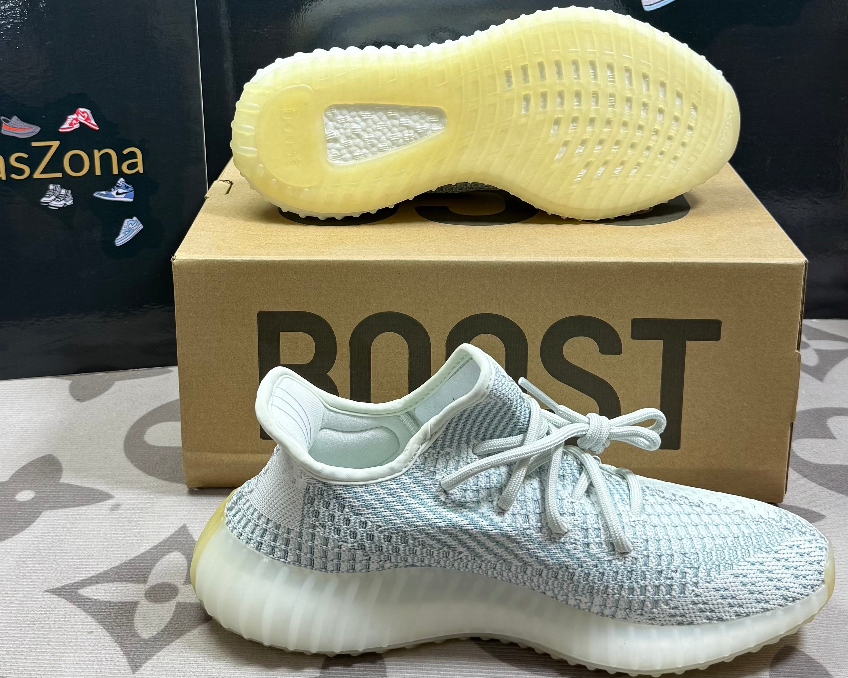 Boost 350 V2 Cloud White (Reflective)