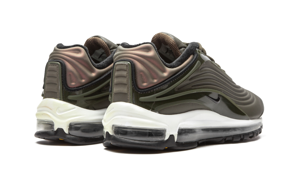 Air Max Deluxe SE AO8284 300