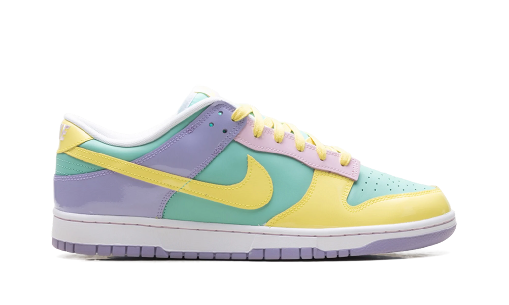 Dunk Low "Easter (2026)" IQ9404 349