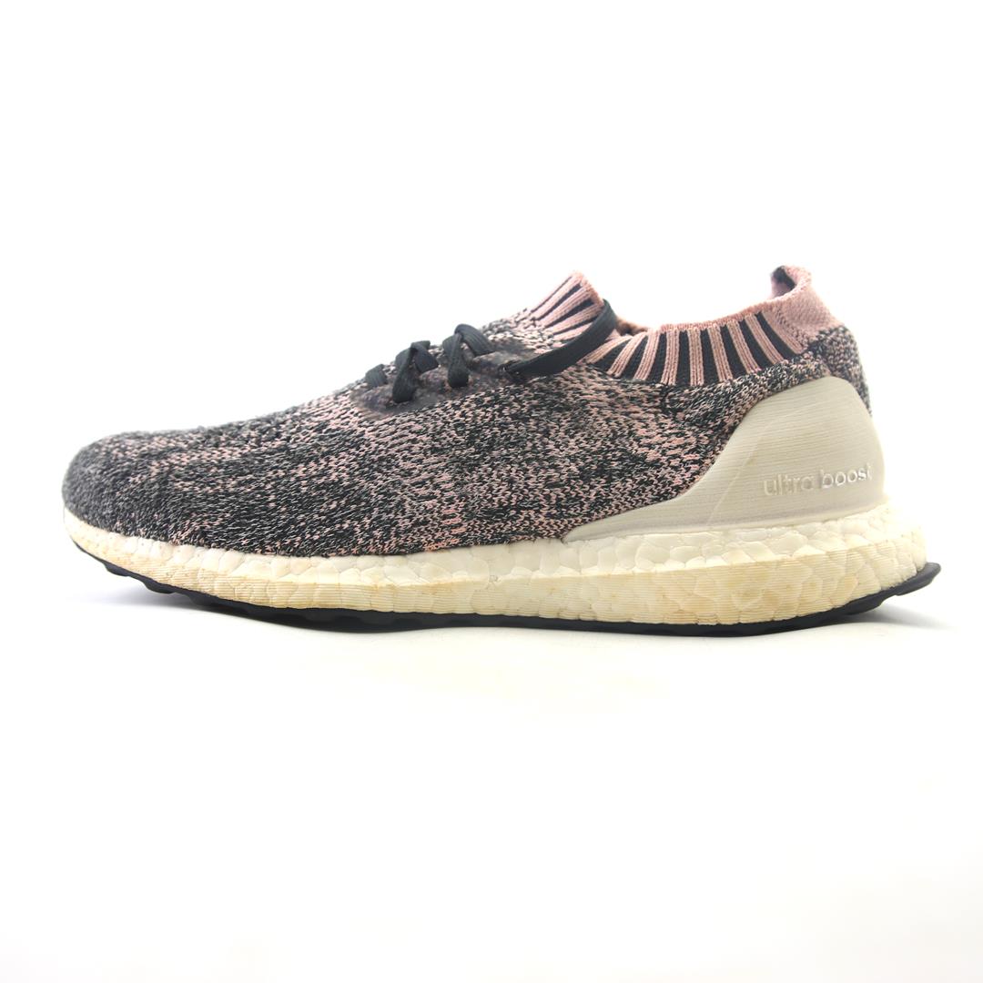 ULTRABOOST UNCAGED
