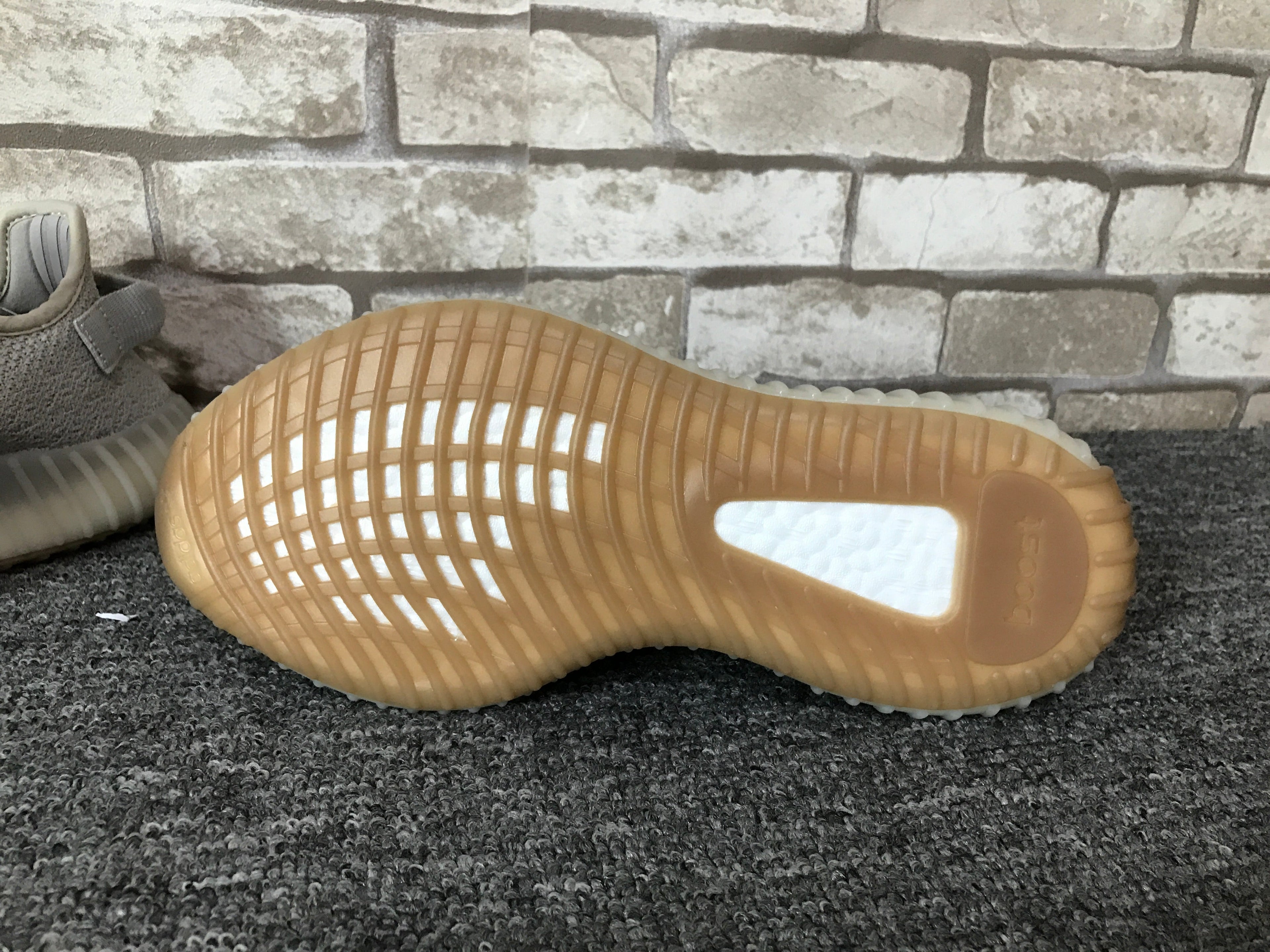 Boost 350 V2 Sesame