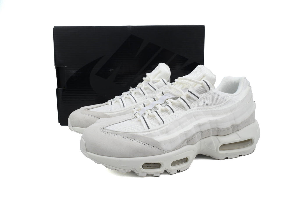 Max 95 Comme des Garcons White
