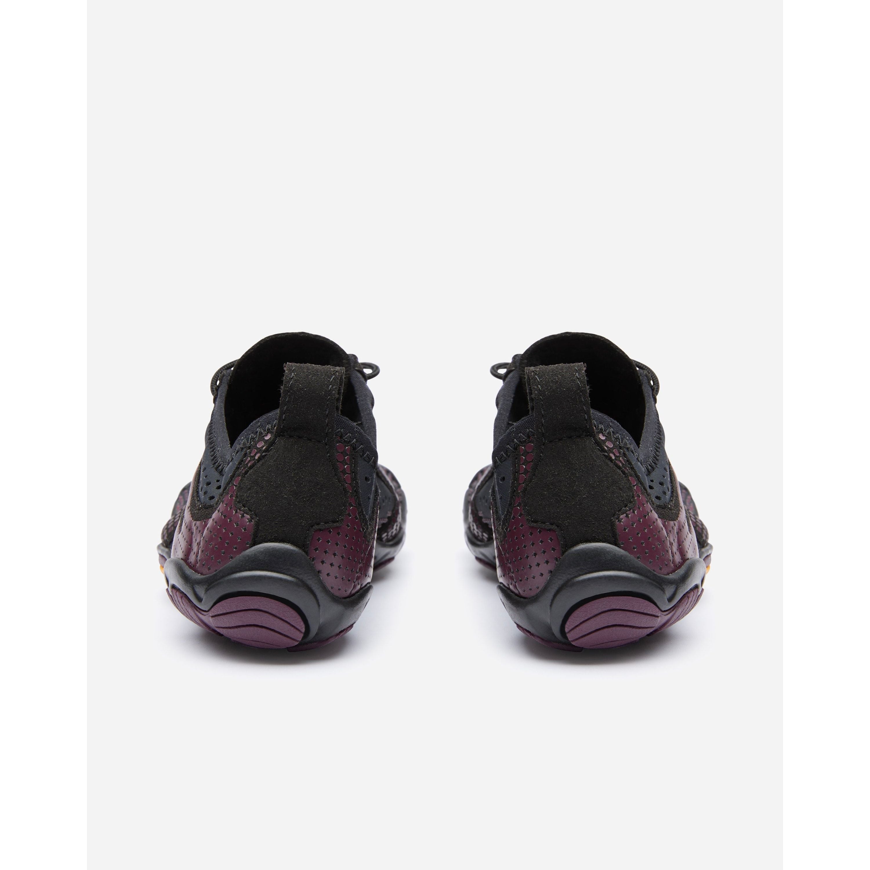 Women's V-Run in Black Fig