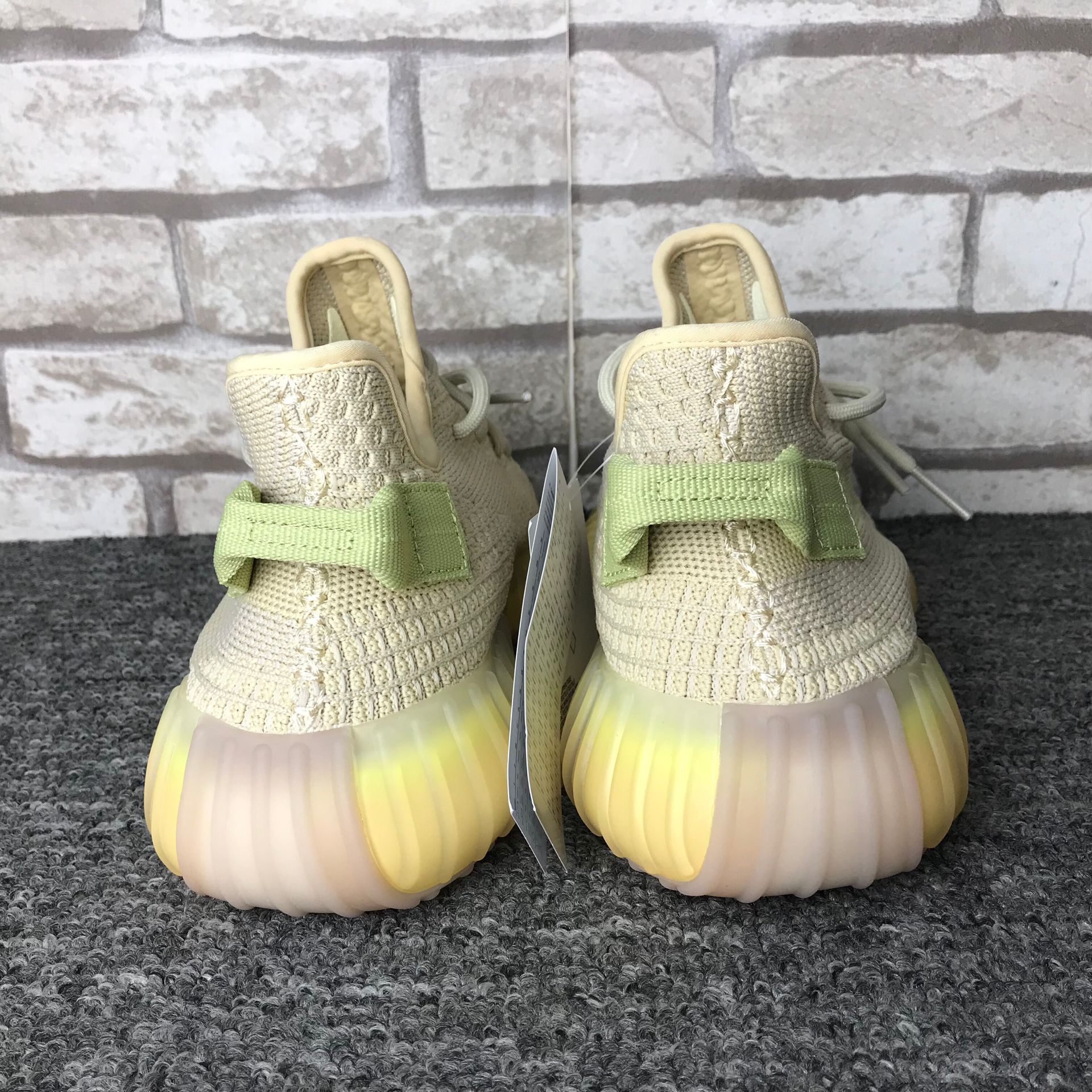Boost 350 V2 Flax