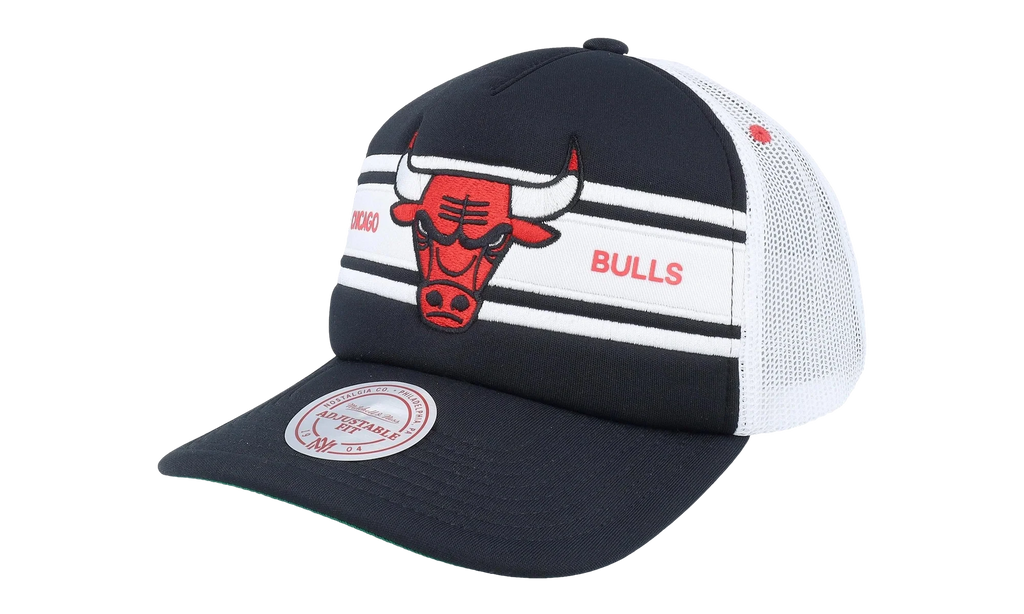 NBA Sideline Trucker Cap "Chicago Bulls - Black" HT8680 CBUBLCK
