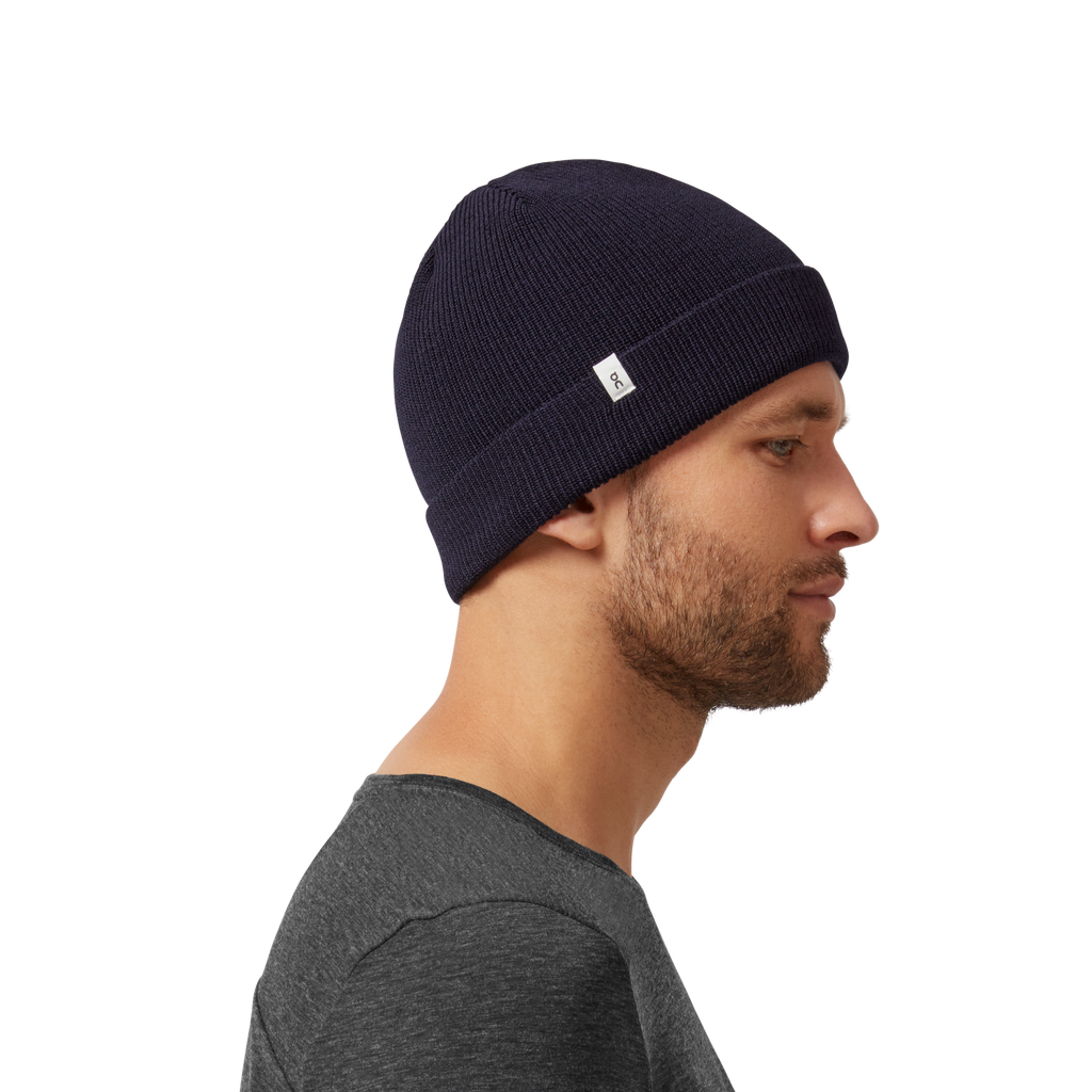 Merino Beanie in Navy