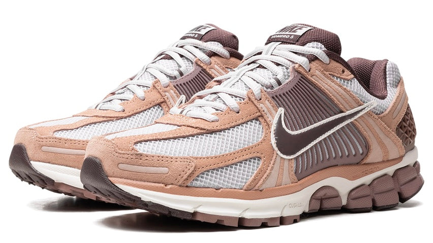 Zoom Vomero 5 Dusted Clay