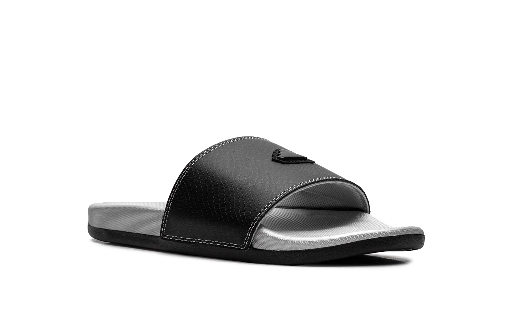 Adilette Comfort Slides "Core Black Silver Metallic" JQ2254