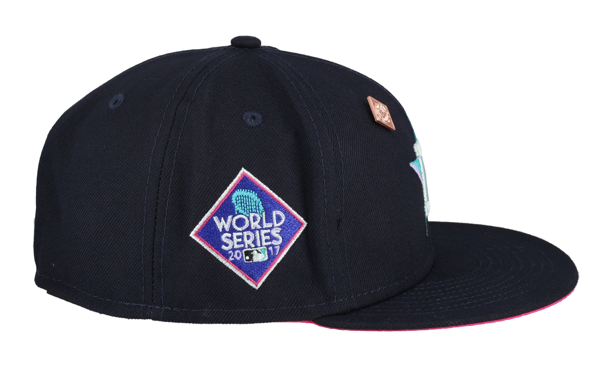 59FIFTY Houston Astros 2017 World Series Polar Lights Fitted Hat "Navy / Pink" 123451290476