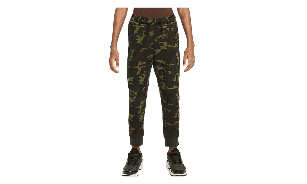 Sportswear Tech Fleece Jogger "Camo" FN9120 010