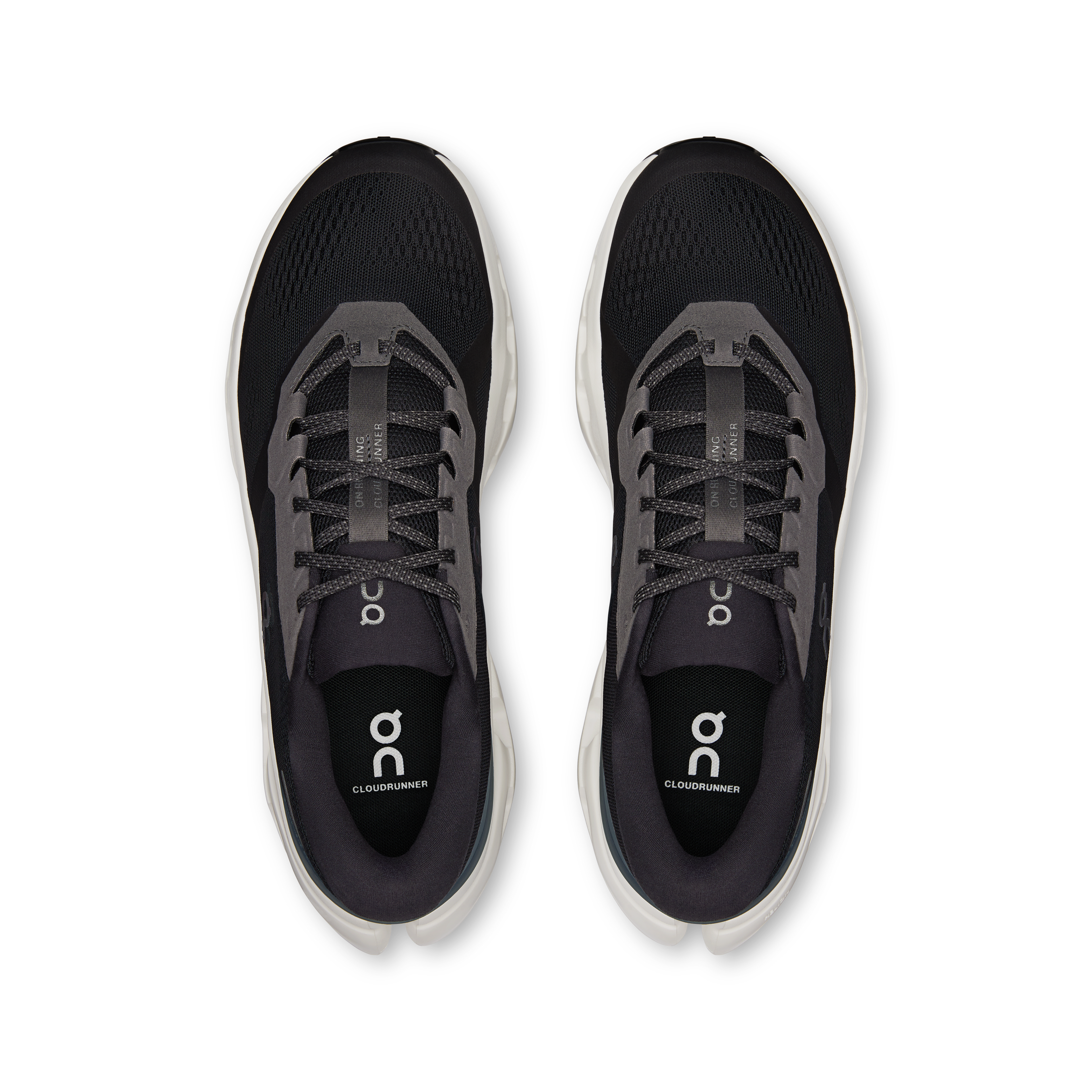 Men's Cloudrunner 3 in Black/Ivory