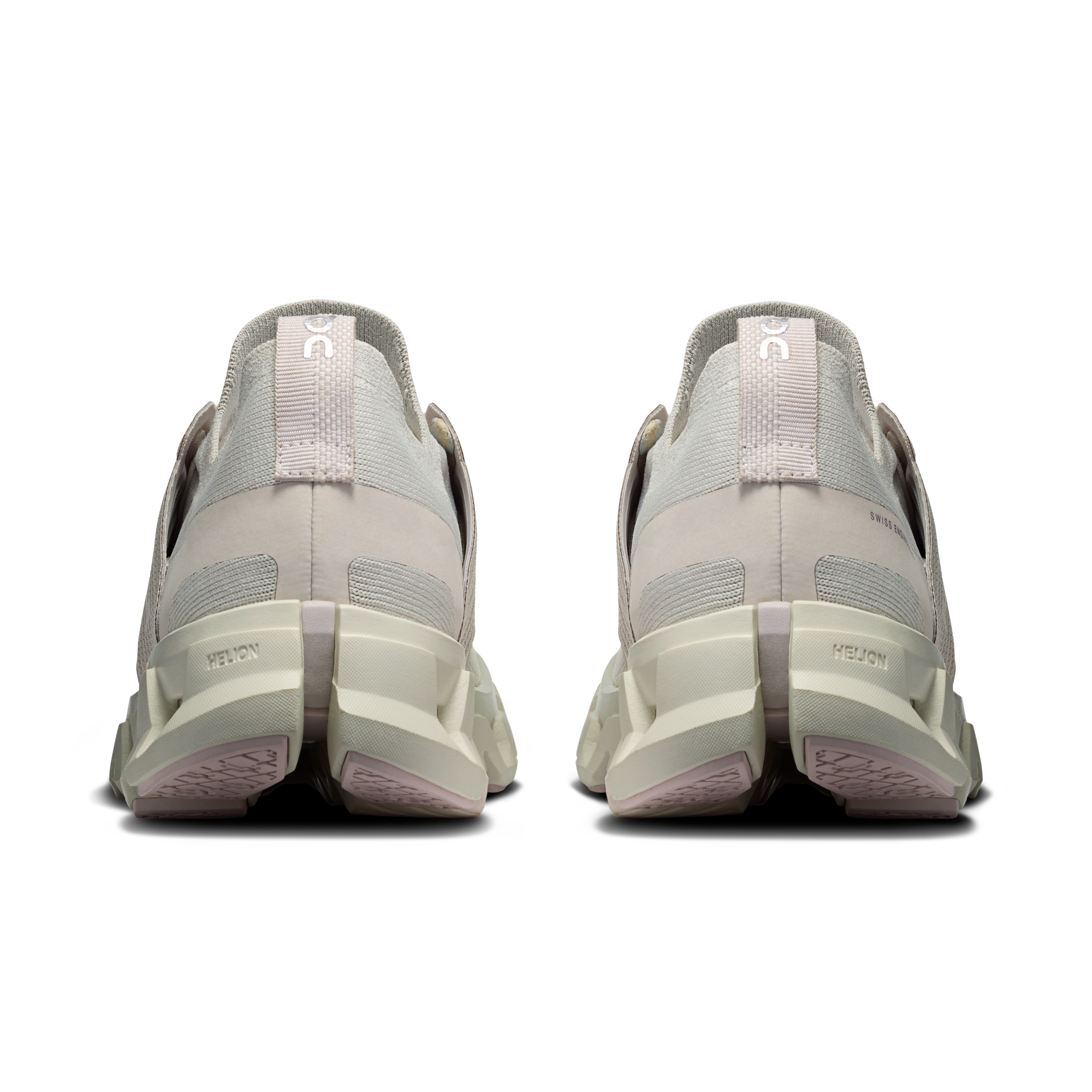 Women's Cloudswift 4 in Wolf/Sand