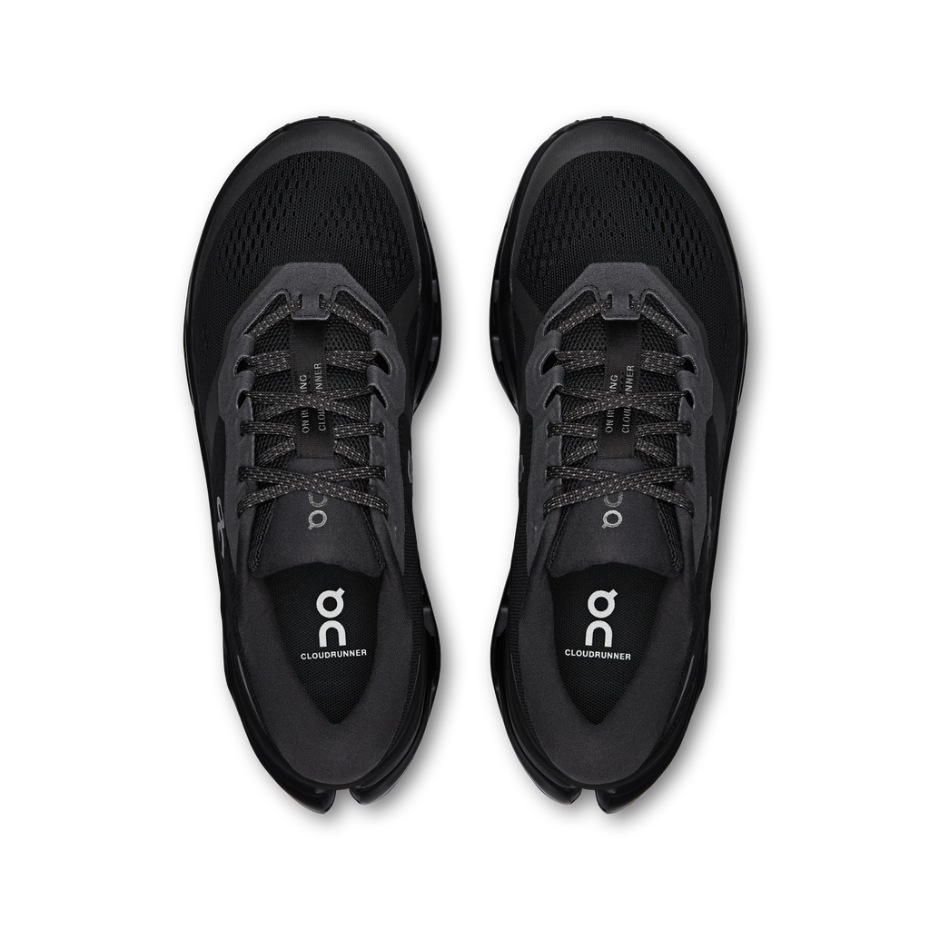 Women's Cloudrunner 3 in Black/Black