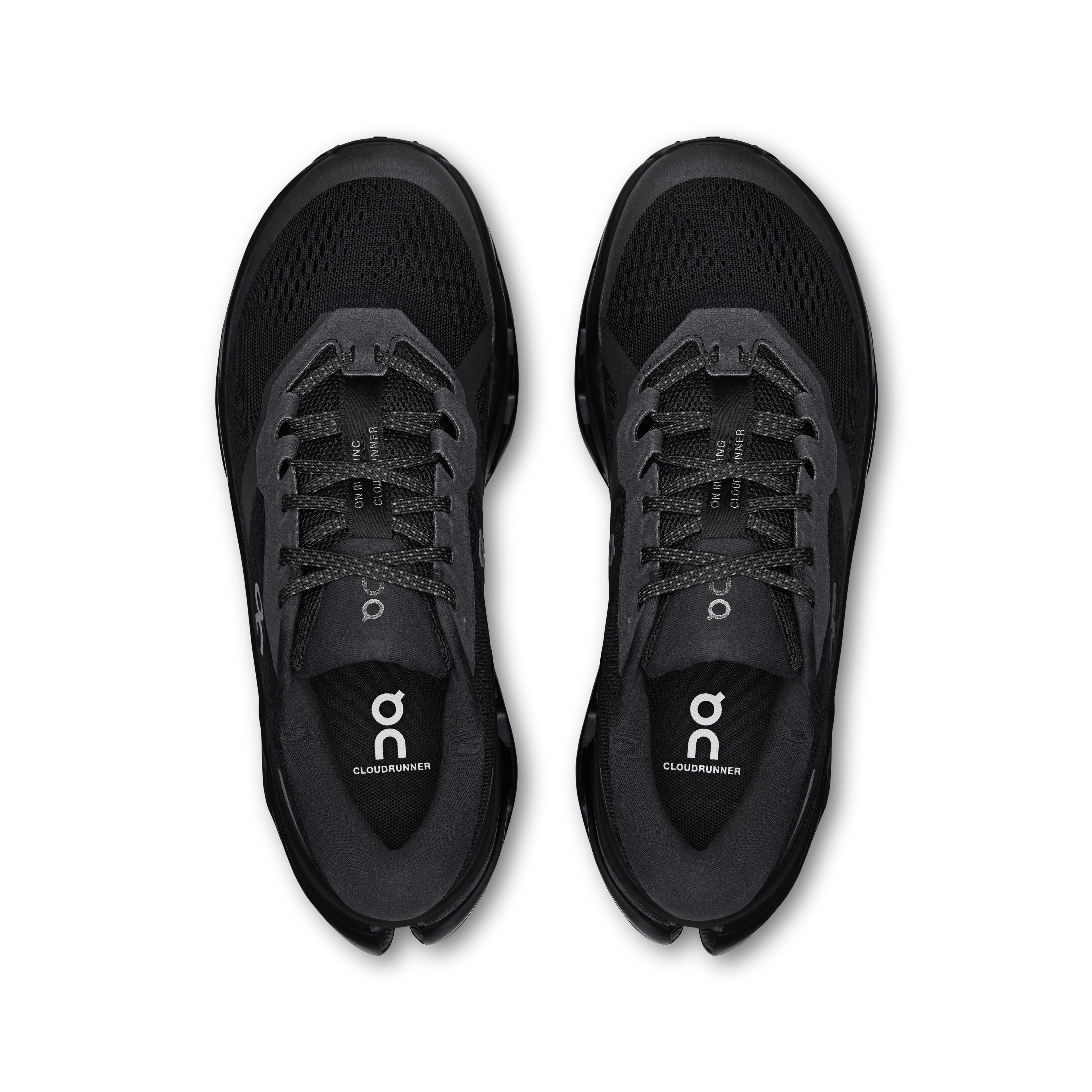 Women's Cloudrunner 3 in Black/Black
