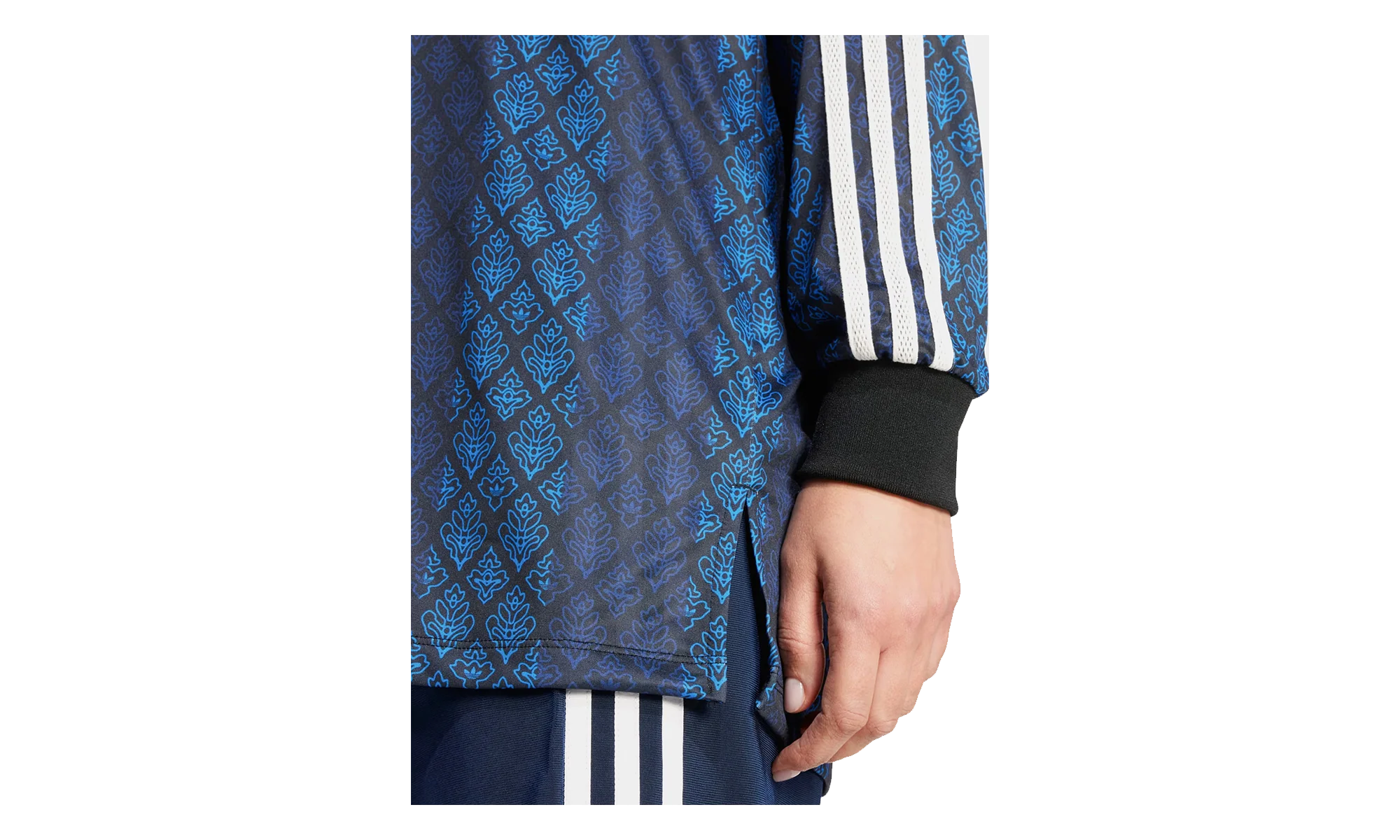 Originals Retro Sports Cricket-Inspired Long Sleeve Jersey WMNS "Black / Night Indigo" KA4383