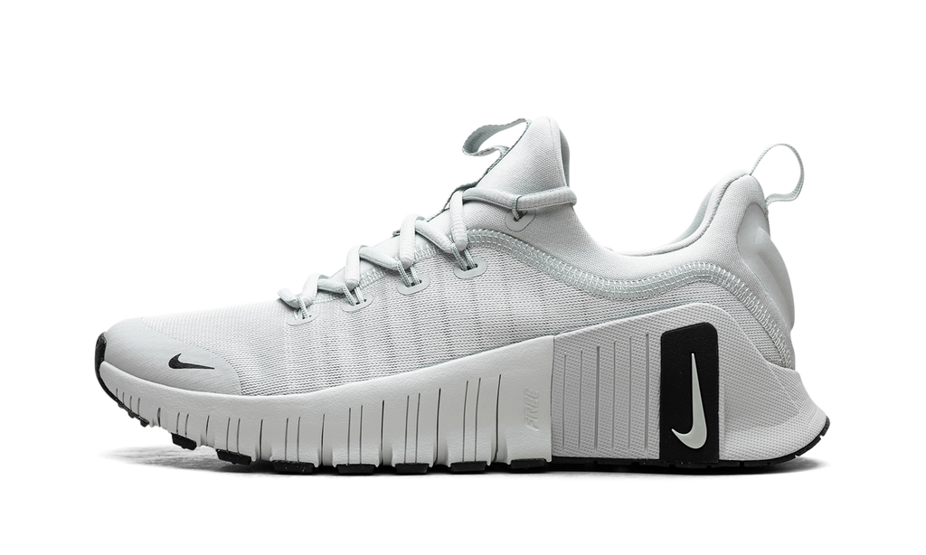 Free Metcon 6 WMNS"Light Silver Black" FJ7126 008