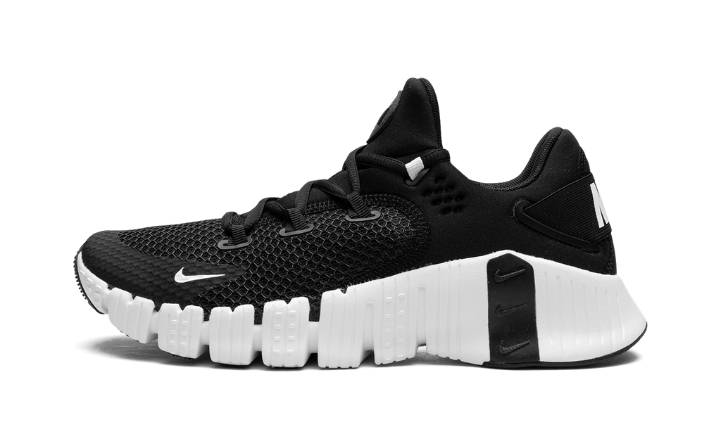 FREE METCON 4 WMNS"Black-White Metcon 4" CZ0596 010
