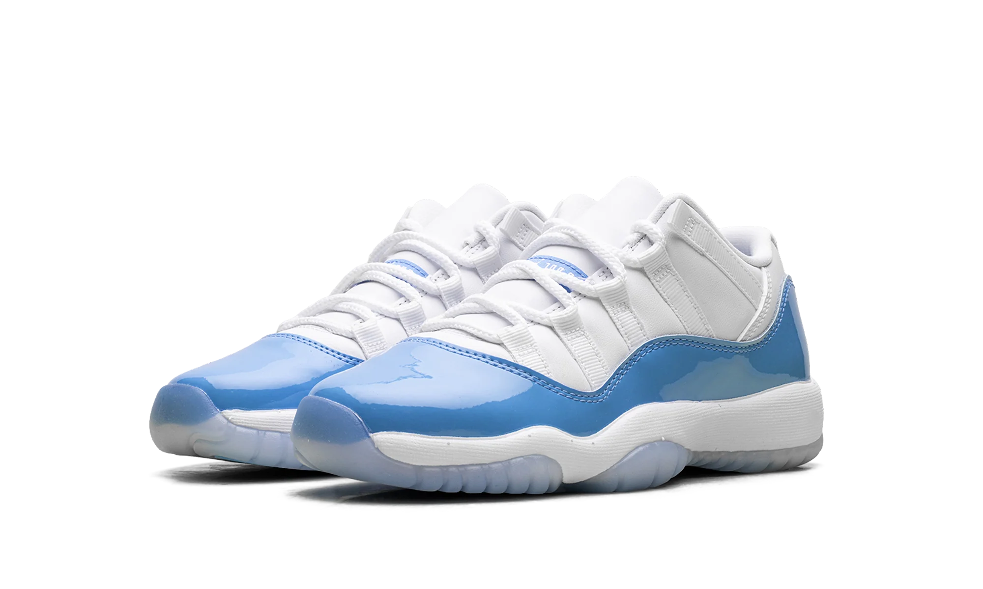 Jordan 11 Retro Low GS "University Blue (2026)" FV5121 100