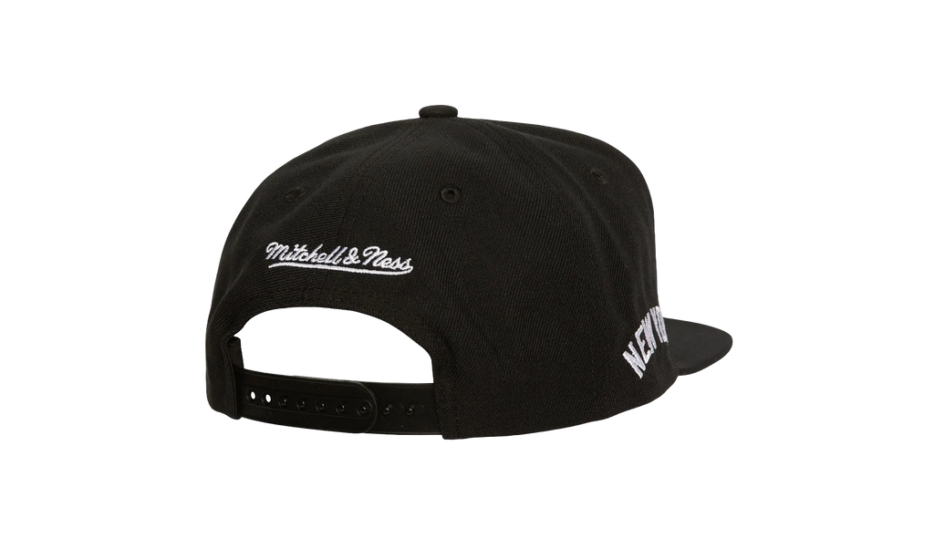 MLB Evergreen Black White Snapback Cap "New York Yankees - Black" HS8544 NYYBLCK