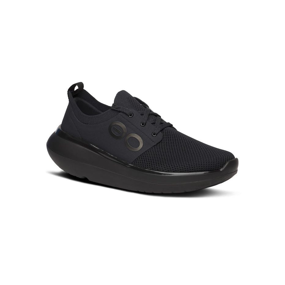 Women's OOMY Stride Shoe in Black