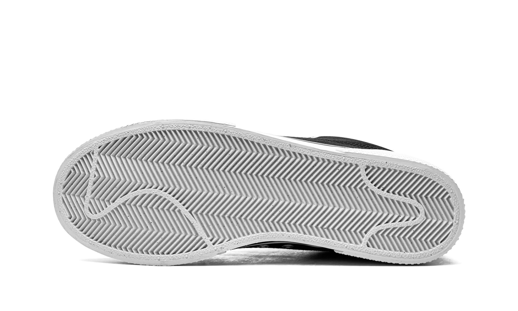 GTS 97 "Black/White" DA1446 001