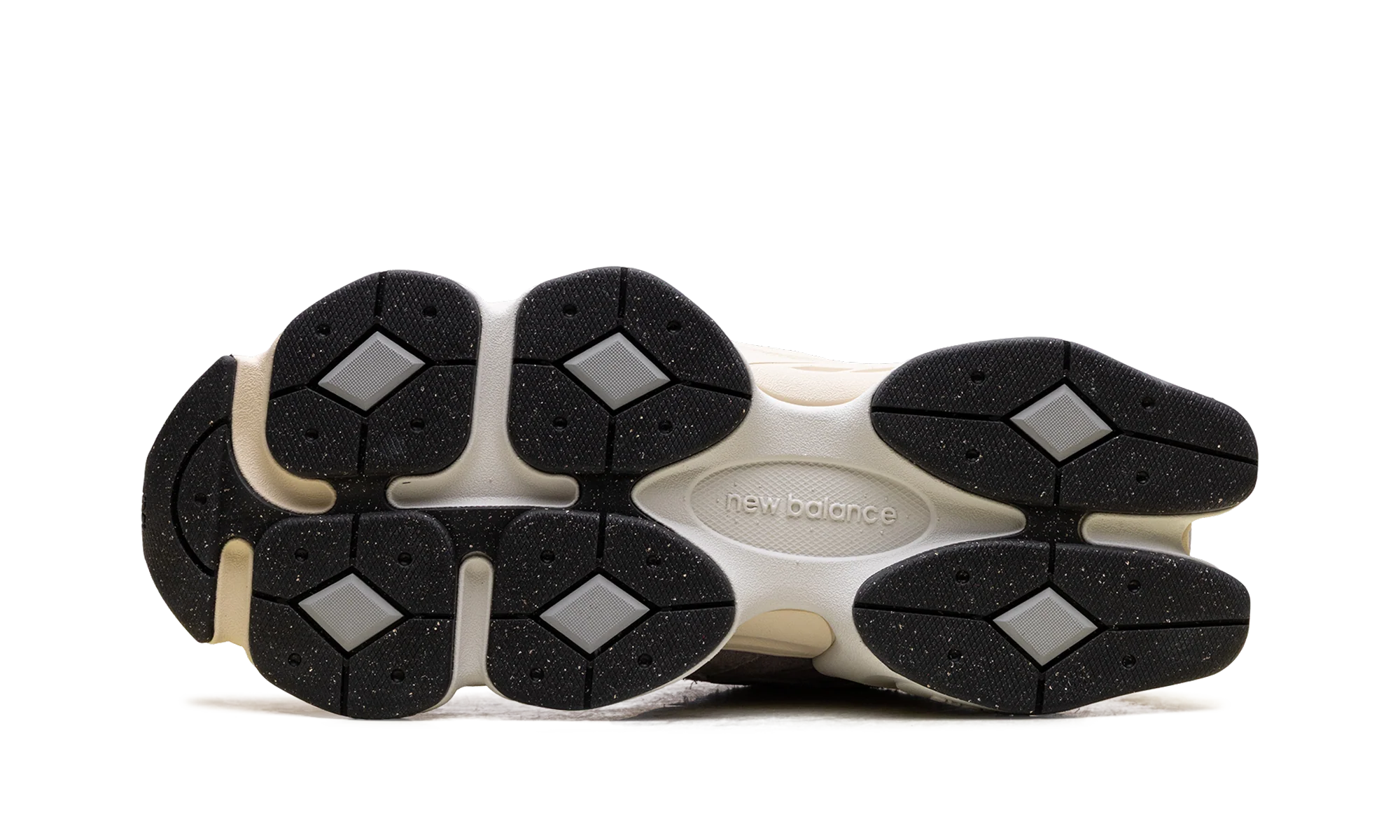 9060 "Truffle Salt Timber Wolf" U906029M