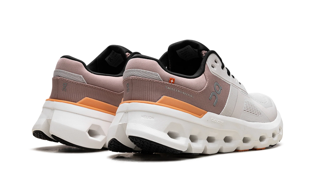 Cloudrunner 2 WMNS "Pearl Tangerine" 3WE10133196