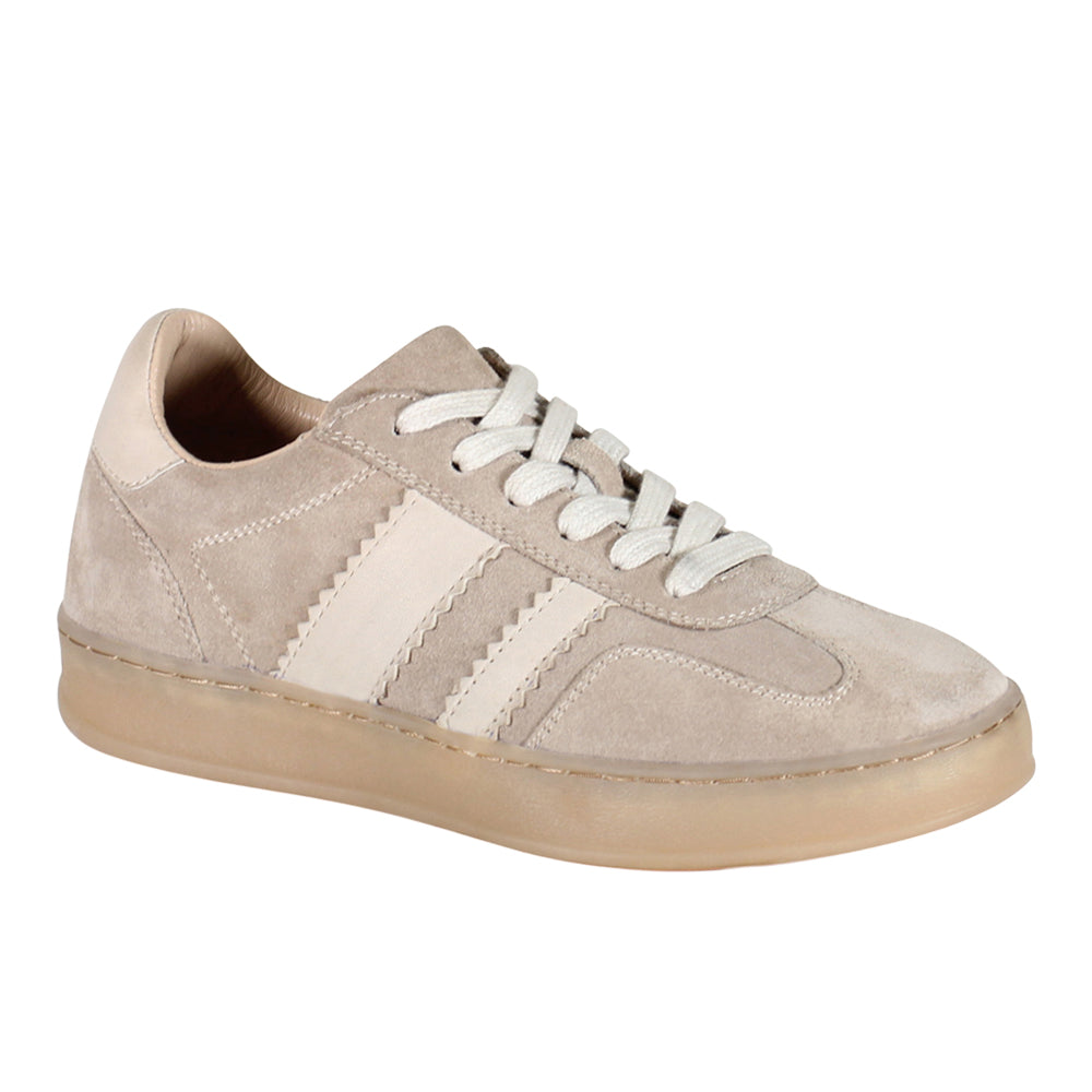 Jon Qwill Lace Up Sneakers