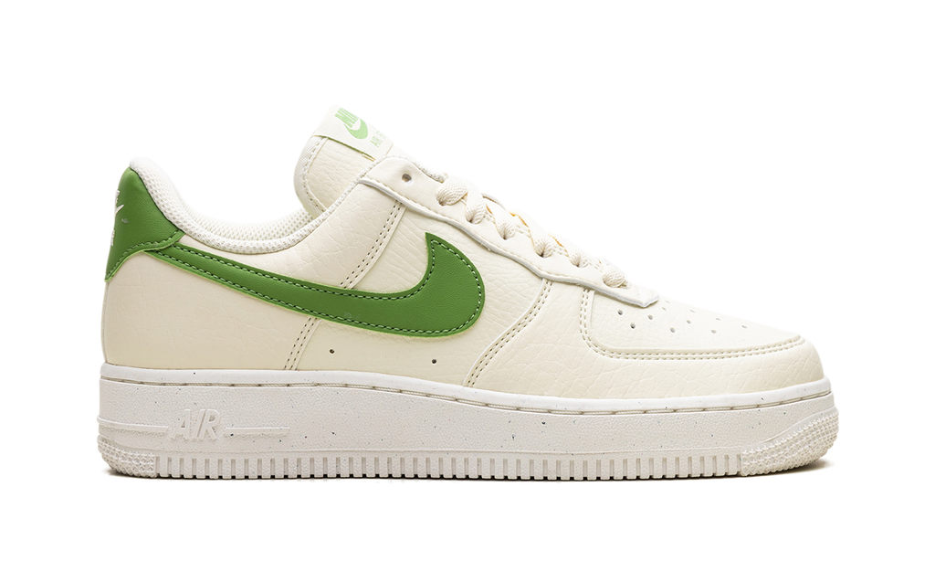 AIR FORCE 1'07 LO WMNS"COCONUT MILK" DV3808 102