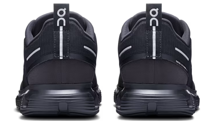 Running Cloud 6 Waterproof All Black (Women's)