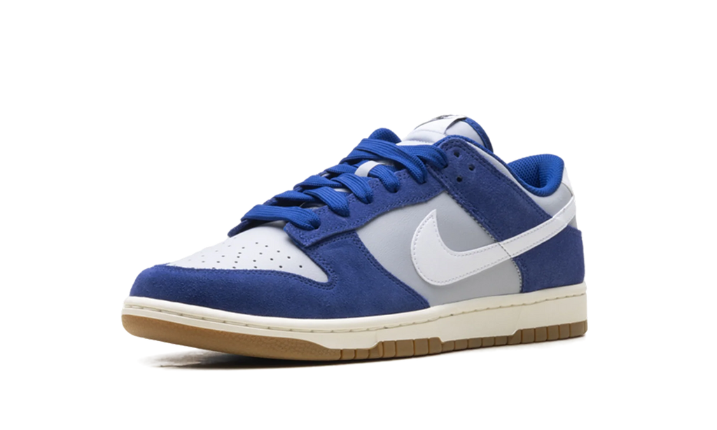 Nike Dunk Low Retro SE "Deep Royal Blue Gum" IB6399 003