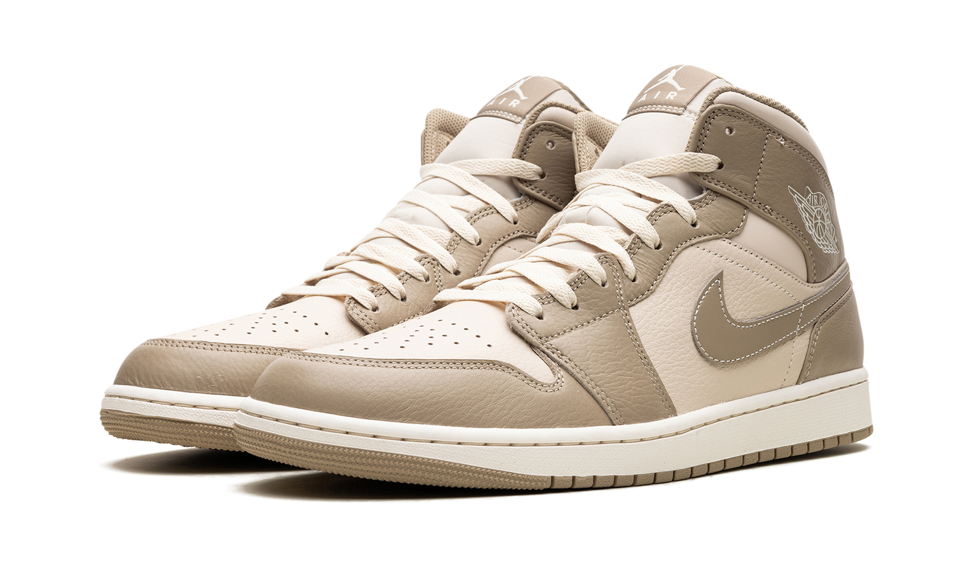 1 Mid "LEGEND LIGHT BROWN" HF4830 203