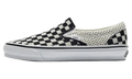 LX Classic Slip-On 98 "EK Checkerboard Black Marshmallow" VN000EG11KP