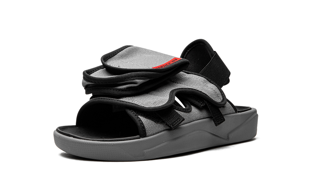 LS Slide CZ0791 001