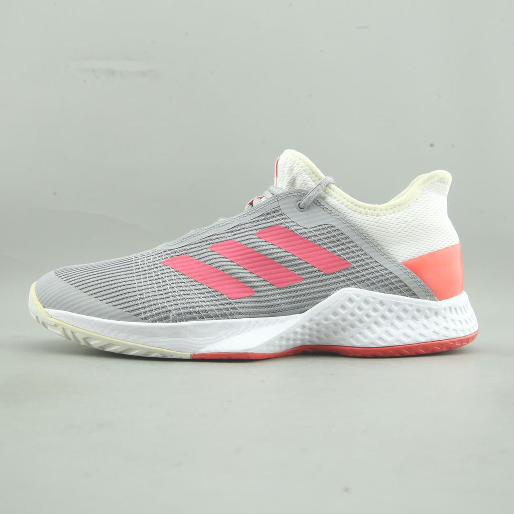 ADIZERO CLUB