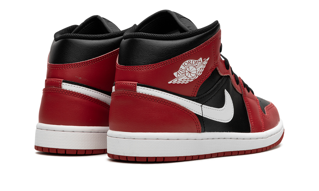 1 Mid (2024) "Gym Red Black White" DQ8426 061