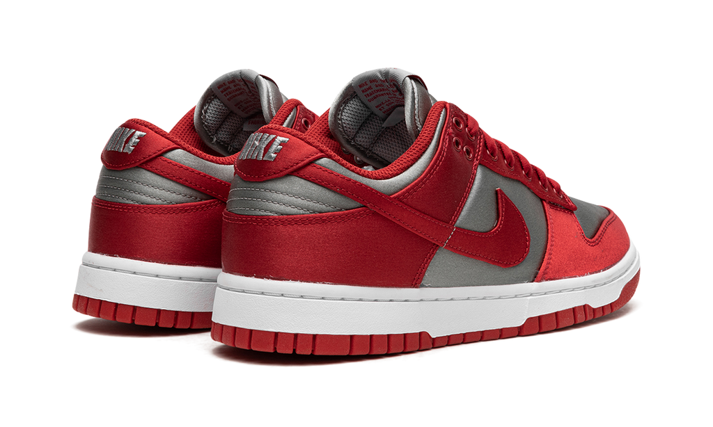 DUNK LOW WMNS"UNLV Satin" DX5931 001