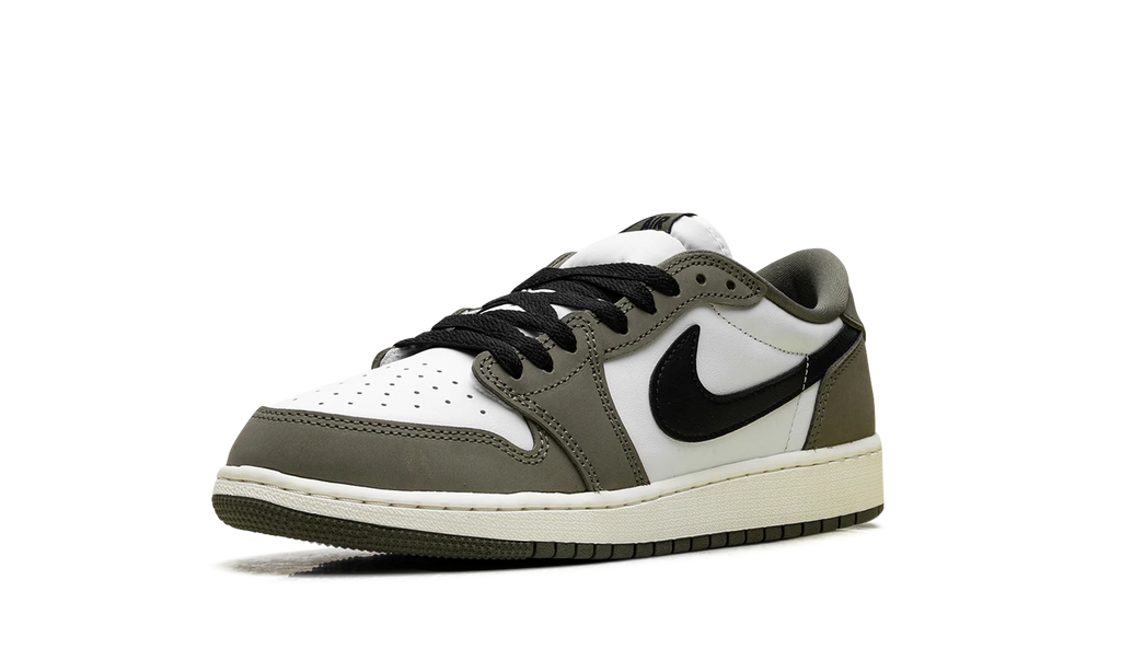 Jordan 1 Retro Low OG GS "Medium Olive" HQ6999 200