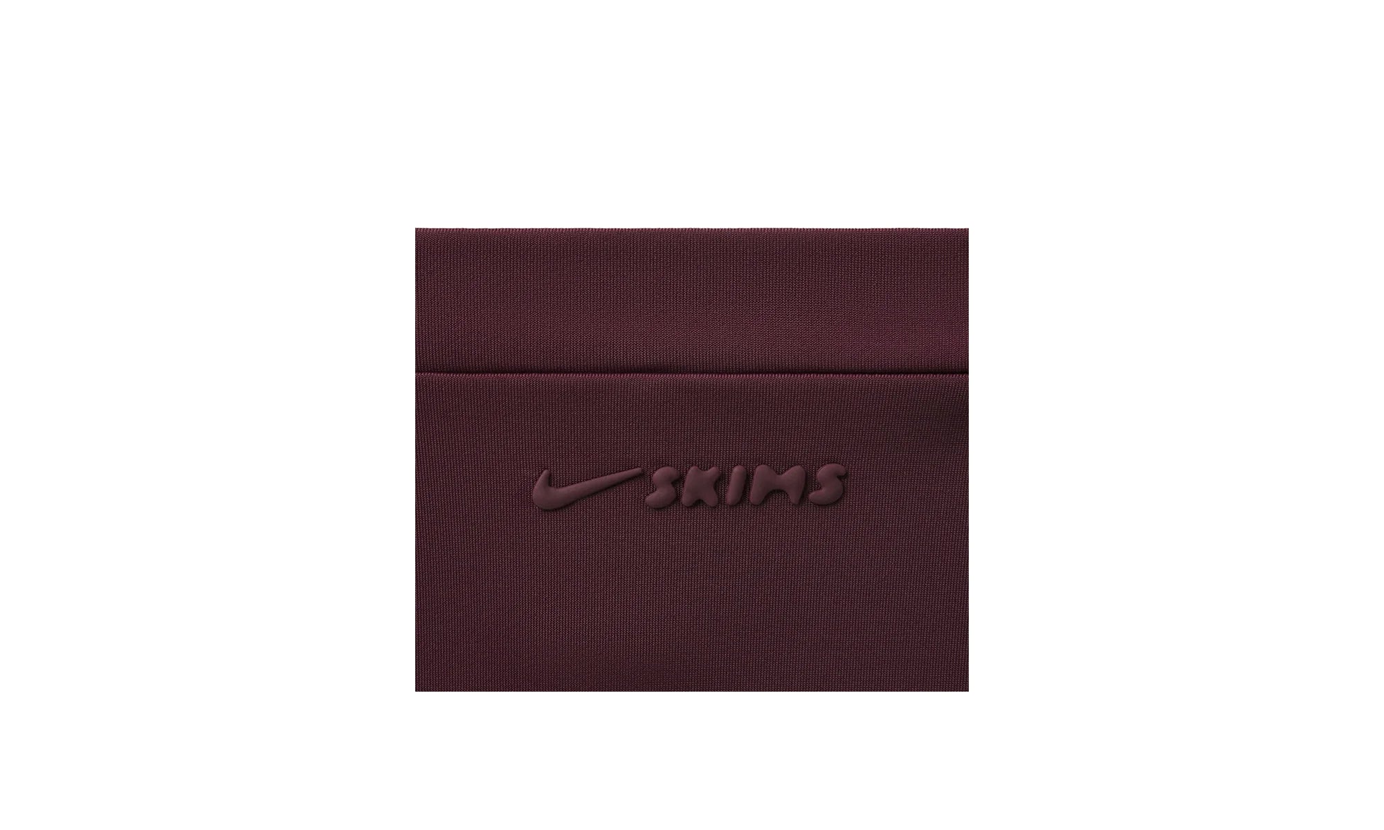 SHINE TRIANGLE BRA "Nike - Currant" SKM051