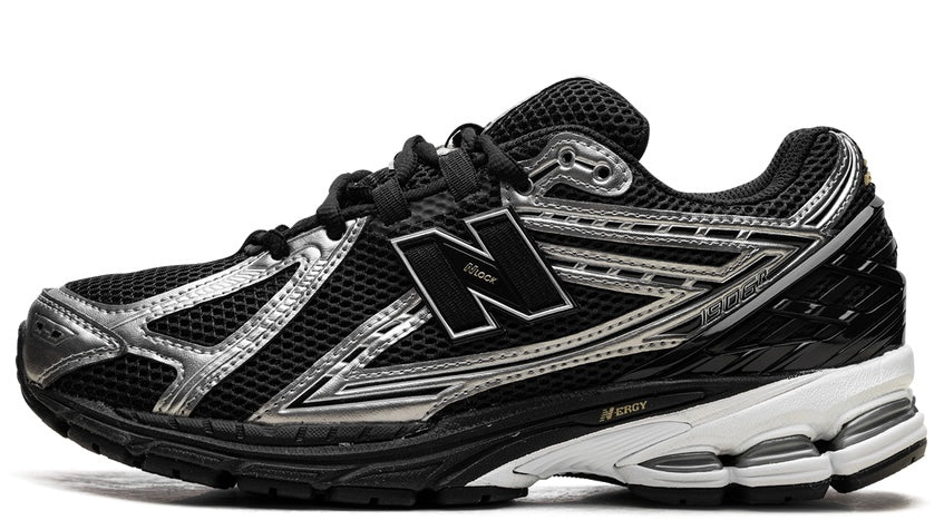 1906R Black Grey White